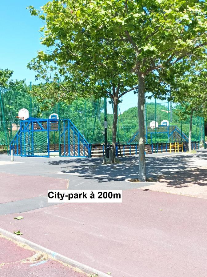 Lara 1 - Grand T2 Loggia Sans Vis-A-Vis Parking - Pres Centre-Port, Ile Des Loisirs, Plage Richelieu Agde Eksteriør bilde
